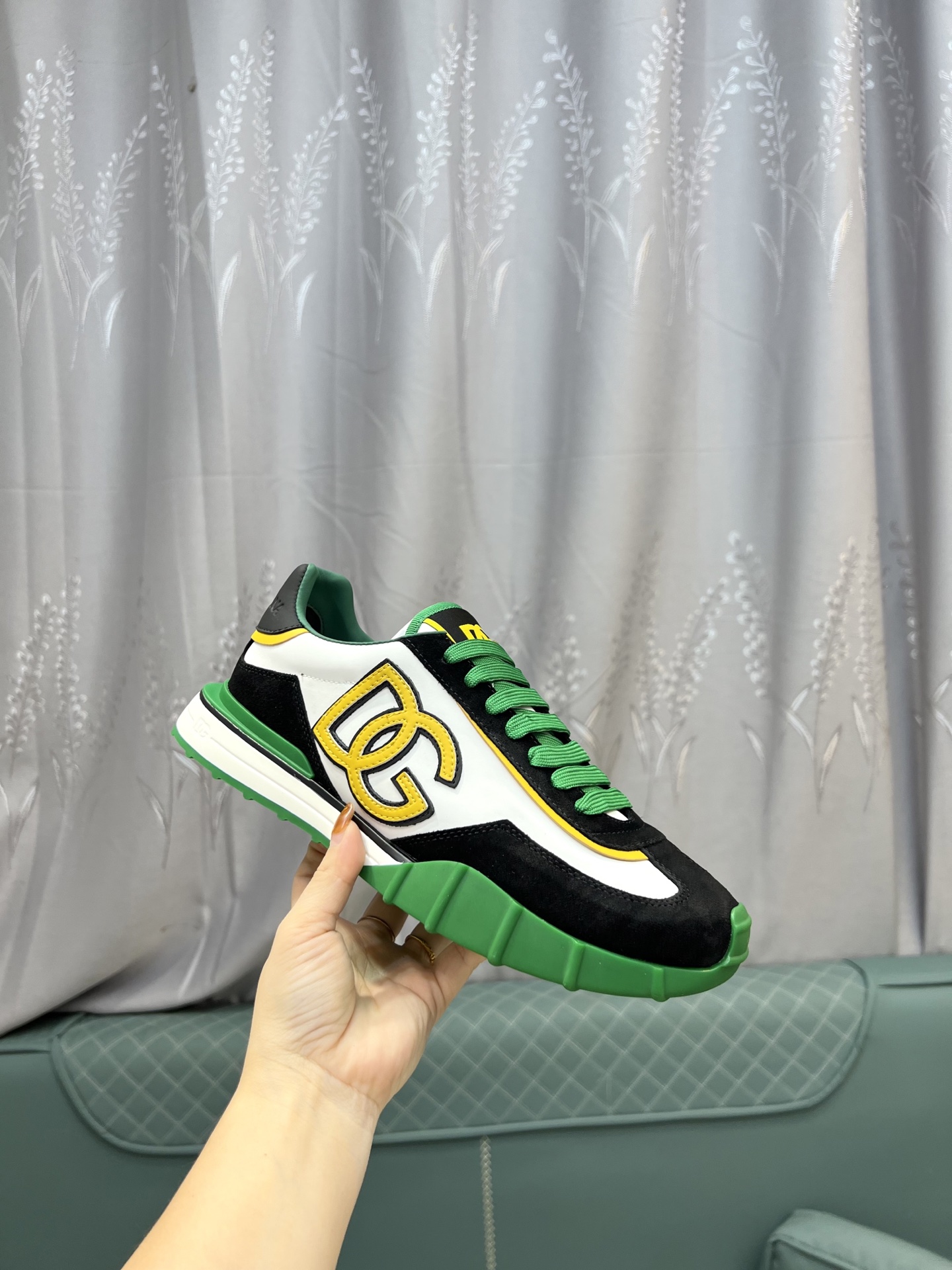 olce & Gabbana shoe